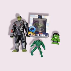 4 Hulk Action Figure Lot